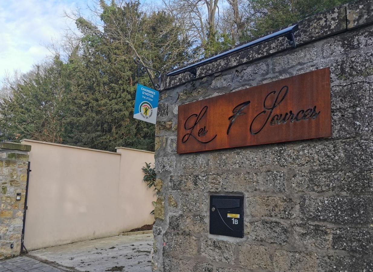 Hotel Les 7 Sources LʼIsle-Adam Esterno foto